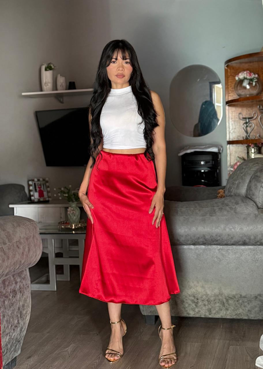 Falda Satinada Midi 3